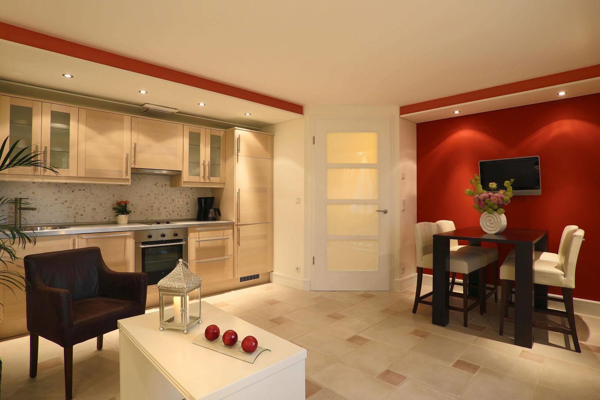 טובינגן Boutiquehotel La Casa מראה חיצוני תמונה